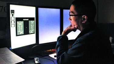 Crean modelo 3D para que cirujanos practiquen