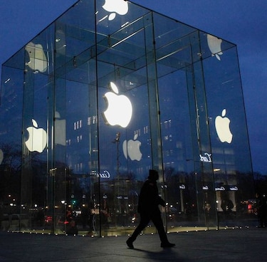 Organizan protestas en más de 30 ciudades en apoyo a Apple