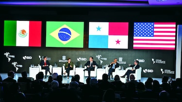 Jefes de Estado se toman el foro empresarial