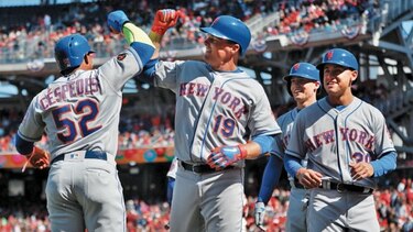 Los Mets le aguan la fiesta de bienvenida a los Nacionales