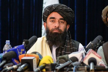 Talibanes prometen perdón general y respetar a las mujeres según ‘principios del islam’