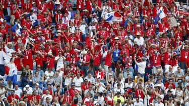 Fanáticos panameños forman un 'topón' en Rusia