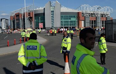 Objeto olvidado, causa de la suspensión del Mánchester United-Bournemouth