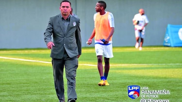 El adiós de otro ascendido