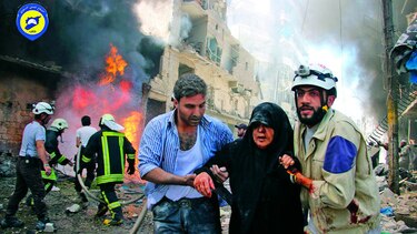 Mueren 20 civiles por bombardeo en un mercado