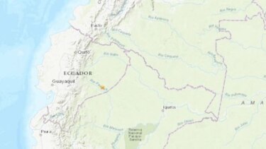 Sismo de 7.5 grados de magnitud sacude Ecuador