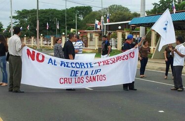Protestan en Los Santos por recorte al presupuesto de la Universidad de Panamá
