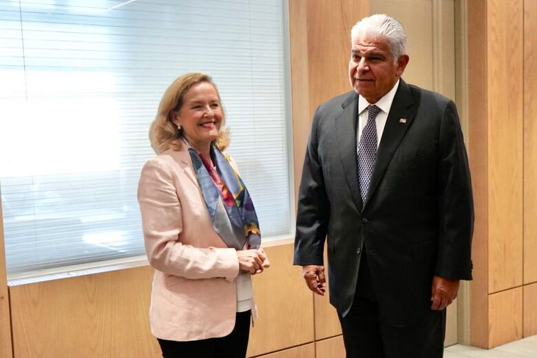 Banco Europeo de Inversiones anuncia préstamo por $300 millones para modernizar la red eléctrica en Panamá