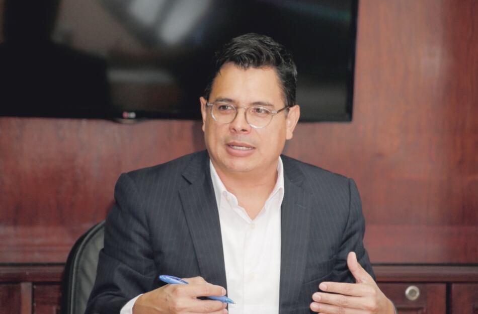 Secretario del Fondo de Ahorro de Panamá deja el cargo; buscan su sucesor