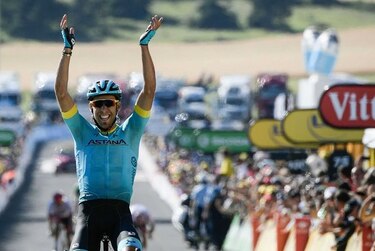 El español Omar Fraile gana su primera etapa en el Tour de Francia