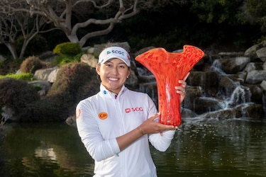 La adolescente Atthaya Thitikul gana en Carlsbad su primer título en la LPGA