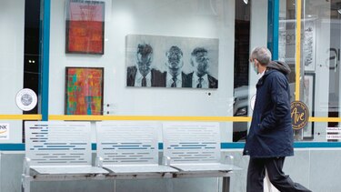 Arte en las vitrinas cerradas de Nueva York