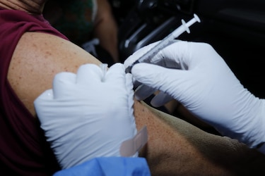 Contra la Covid-19 se han aplicado en Panamá 208,415 vacunas