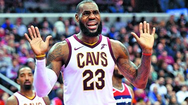 LeBron da otra victoria a Cavaliers