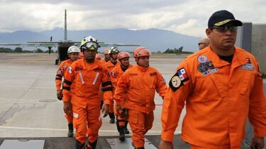Rescatistas panameños se integran a operativos en Costa Rica