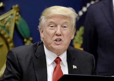 Trump: suspensión de ingreso de musulmanes está funcionando 'muy bien'