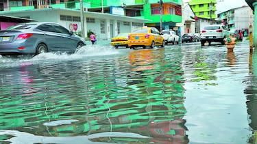 Pese a obras, El Chorrillo se inunda