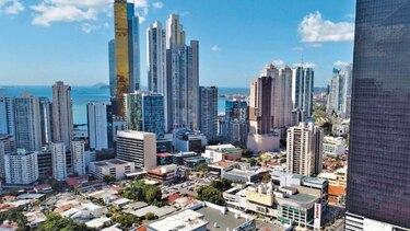Sector financiero otorga mejor compensación a ejecutivos