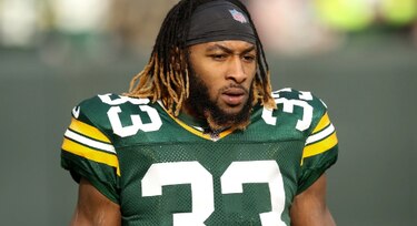 Aaron Jones acepta rebaja de 5 millones de dólares para quedarse en Packers