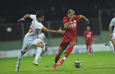 Futbolista panameño en Israel vive tensión por la guerra