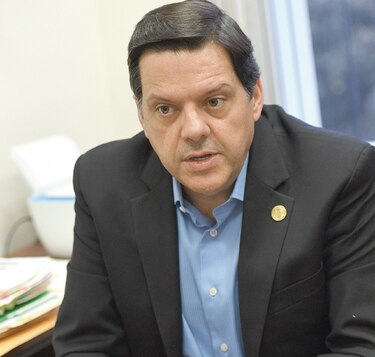 ‘Toca vacunar y seguir viviendo’, Néstor Sosa