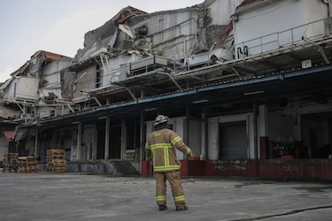 Se desploma losa en tienda Mega Depot en la vía Transístmica