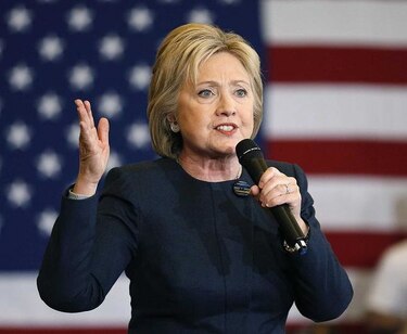 Cerca del 15% de los 'mails' de Clinton reclasificados como documentos confidenciales