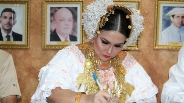 Reina pide apoyo para la celebración del Festival de la Mejorana