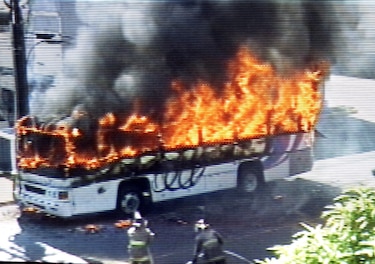 Autobús 8B-06, un infierno de 400 grados centígrados