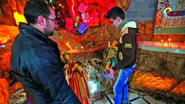 Una fiesta renace entre las ruinas