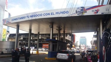 Empresarios reportan pérdidas millonarias por la paralización en aduanas