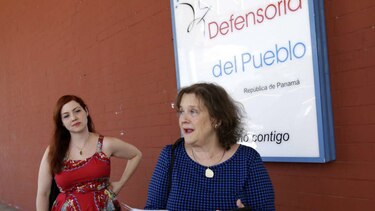 Residentes del P.H. Crystal acuden a la Defensoría del Pueblo