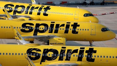 El repentino fin de Spirit, la ‘evolucionaria’ aerolínea que popularizó el modelo de bajo costo