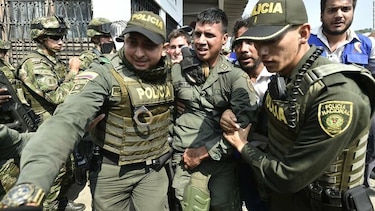 270 miembros de la fuerza armada venezolana desertaron y cruzaron a Colombia