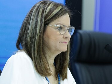 Turner confirma que salió del gobierno tras no avalar el vuelo humanitario de los hermanos Martinelli Linares