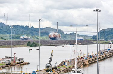 Conflicto de Rusia impacta el tránsito de GNL por el Canal de Panamá