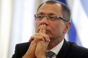 Los abogados de Jorge Glas advierten de ‘riesgo inminente’ de posible intento de suicidio