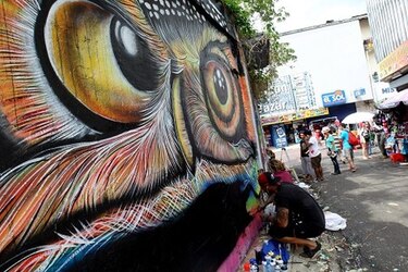 La peatonal se llena de arte