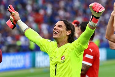 Suiza, muy superior, tumba a la campeona Italia