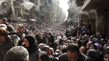 Los combates continúan en Al Yarmuk donde siguen bombardeos del régimen sirio