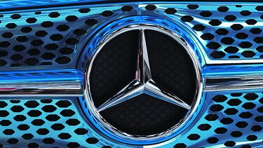 Mercedes retira miles de carros del mercado