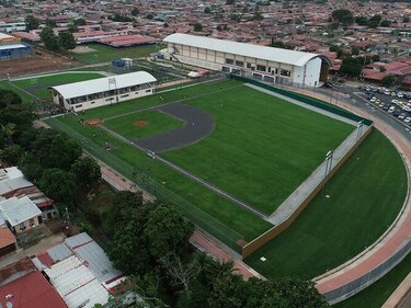Inauguran complejo Deportivo Roberto Kelly en Don Bosco