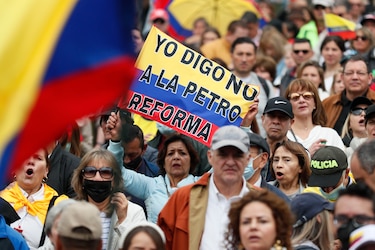 ‘Petro reforma’, entre aplausos y críticas