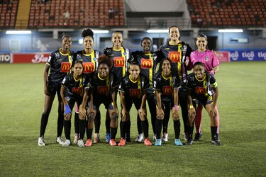 Chorrillo FC arrasa 3-0 al Atlético Nacional y apunta al bicampeonato
