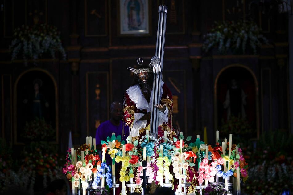 Restauración del Cristo Negro de Portobelo: Salvaguardando un patrimonio religioso
