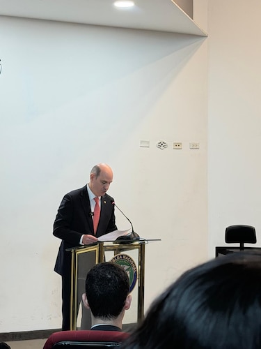 Chapman justifica reformas al ‘Código Fiscal’ y abogados alertan fuga de capitales en Panamá