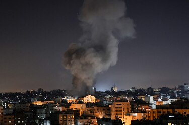 Israel combate en diferentes frentes y la violencia envuelve a Gaza y Cisjordania