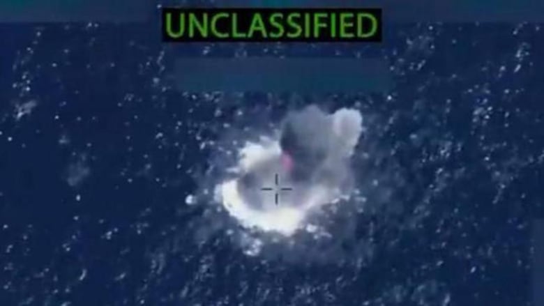 Congresistas exigen al secretario de Defensa de EU que responda a las acusaciones de que ordenó matar a los sobrevivientes del ataque a una lancha en el Caribe