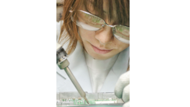 Estados Unidos destinará $52 mil millones para fabricar semiconductores  