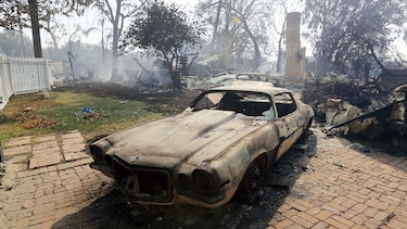 Celebridades también huyeron del incendio